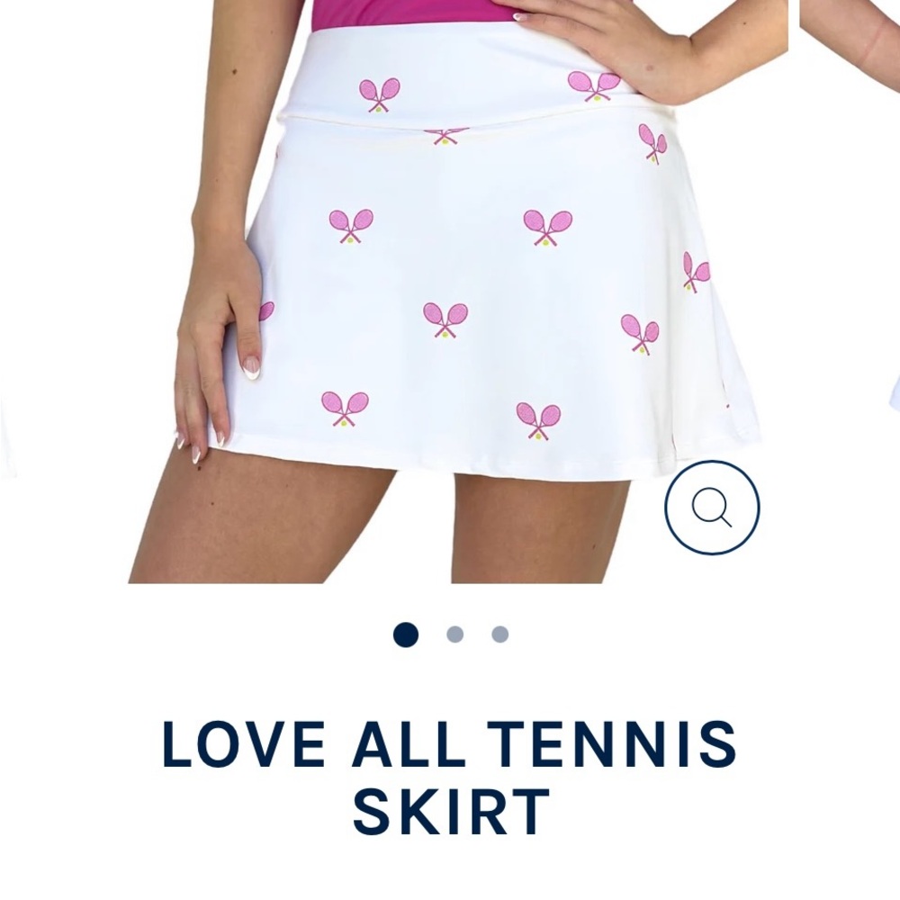 NWT Queen of the Court Love All Tennis Skirt White w/ Tennis Racquet Print Small